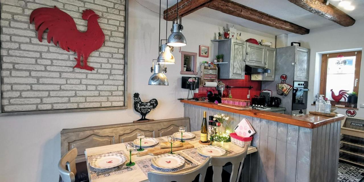 Gite Le Coq Rouge エーグイスハイム エクステリア 写真