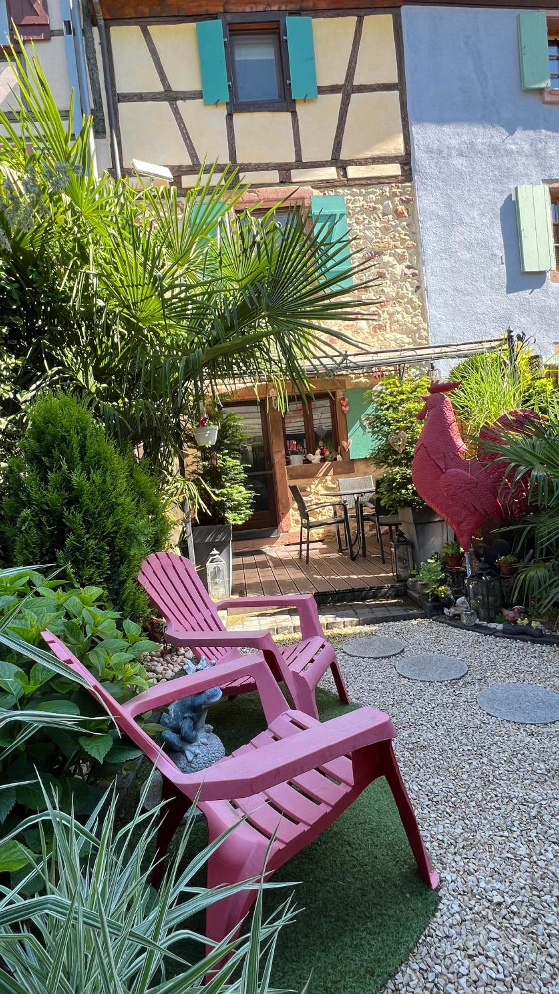 Gite Le Coq Rouge エーグイスハイム エクステリア 写真